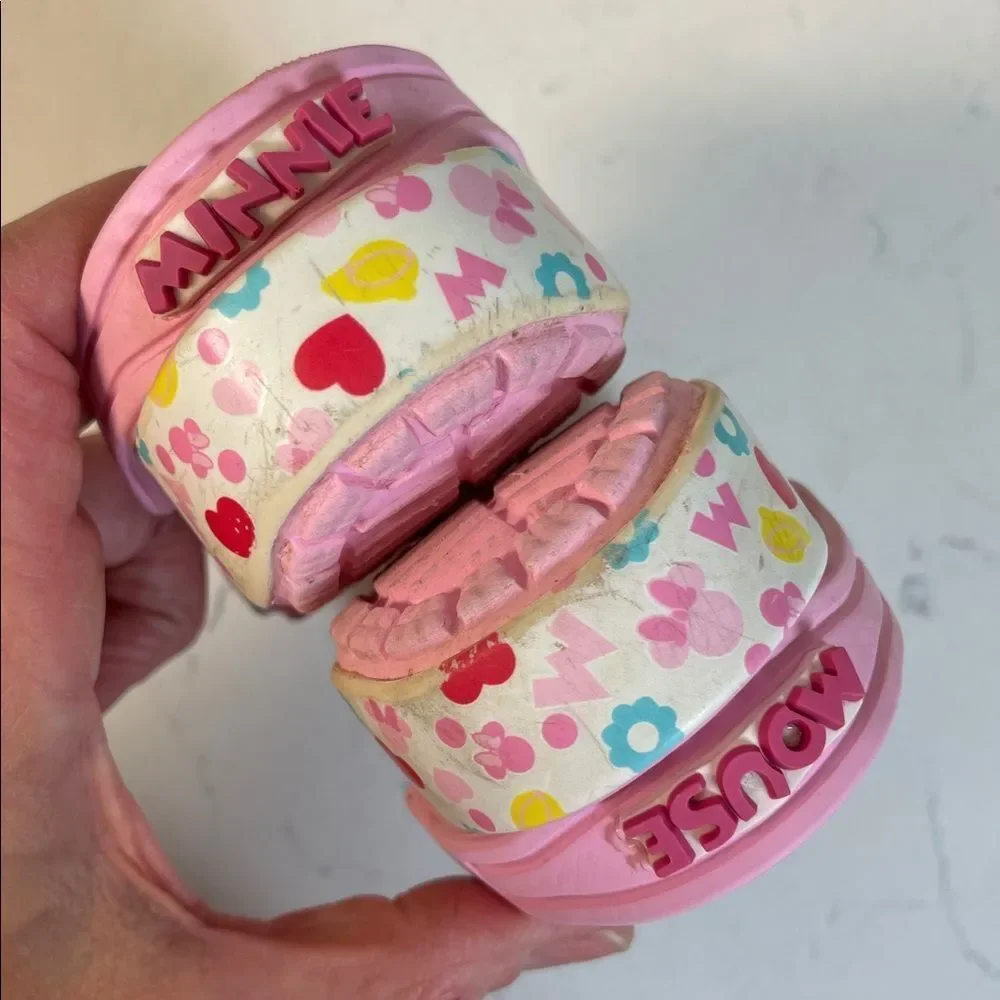 Crocs Kids' x Disney Minnie Mouse Classic Clogs Size 6 Style # 210894